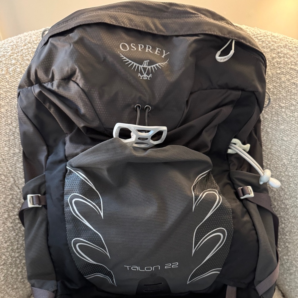 PRISTINE OSPREY TALON 22 BACKPACK